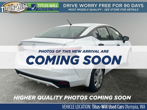 Used 2025 Nissan Versa S w/ Trunk Package image 4