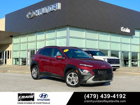 Used 2023 Hyundai Kona SEL w/ Cargo Package FWD image 1