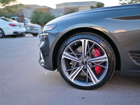 Used 2025 Genesis G70 2.5T w/ Sport Prestige Package RWD image 21