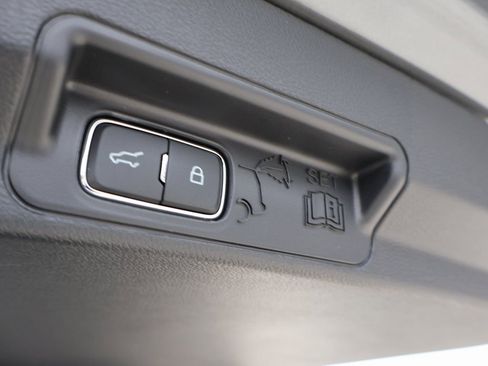 New 2026 Ford Explorer Active image 18