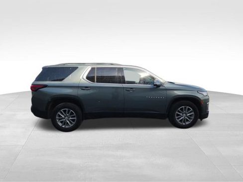 Used 2023 Chevrolet Traverse LT AWD/4WD image 9