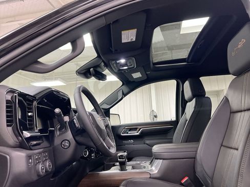 New 2026 Chevrolet Silverado 1500 High Country w/ Technology Package AWD/4WD image 20
