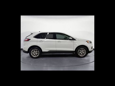 Used 2024 Ford Edge SEL AWD/4WD image 7
