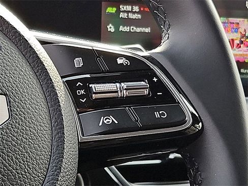 Used 2025 Kia Seltos S image 22