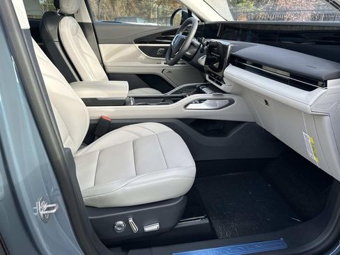 New 2026 Lincoln Nautilus Premier w/ Equipment Group 102A image 13