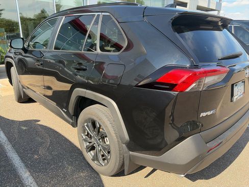 Used 2024 Toyota RAV4 XLE Premium w/ Weather Package AWD/4WD image 4