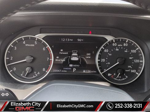 Used 2025 Nissan Rogue SV FWD image 14