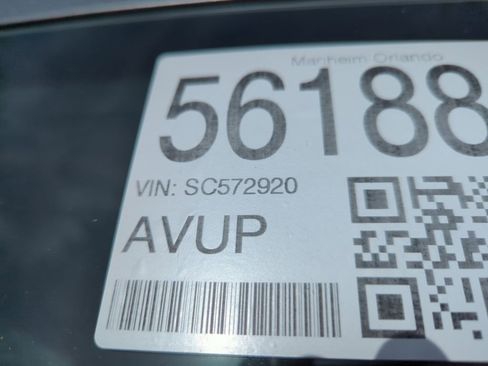 Used 2025 Volkswagen Atlas SE FWD image 6