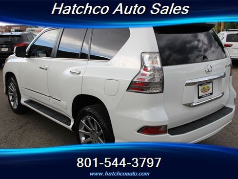 Used 2016 Lexus GX 460 w/ Comfort Package AWD/4WD image 3