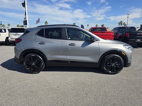 Used 2024 Buick Encore GX Sport Touring w/ Advanced Technology Package image 4
