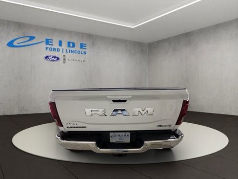 Used 2025 RAM 3500 Laramie w/ Max Tow Package AWD/4WD image 9