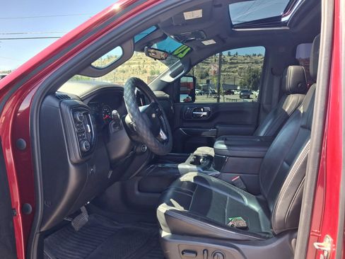 Used 2020 Chevrolet Silverado 3500 High Country w/ Z71 Off-Road Package AWD/4WD image 9