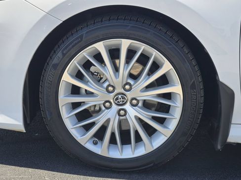 Used 2019 Toyota Camry XLE w/ Driver Assist Package FWD image 13