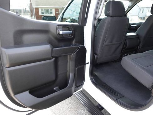 Used 2023 GMC Sierra 1500 Pro w/ Graphite Edition AWD/4WD image 21