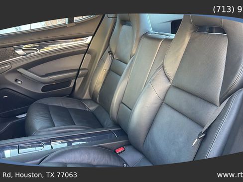 Used 2013 Porsche Panamera image 28