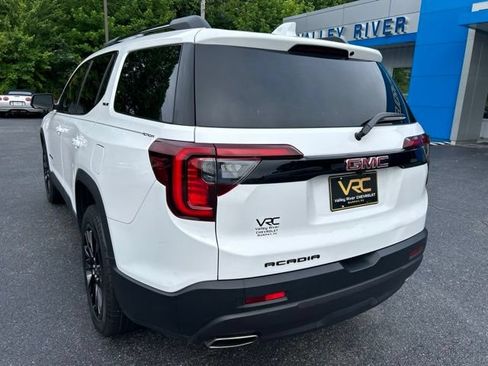 Used 2023 GMC Acadia SLE w/ Driver Convenience Package FWD image 6