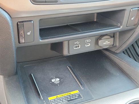 Used 2024 Honda Passport EX-L image 30