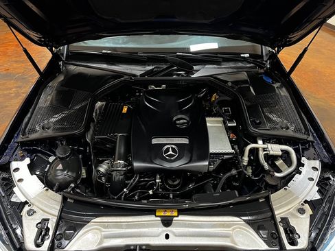 Used 2018 Mercedes-Benz C 300 4MATIC Sedan image 47