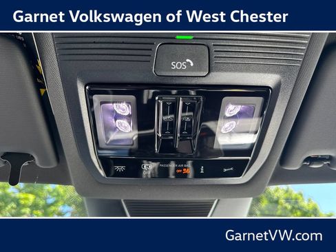 New 2026 Volkswagen Tiguan SE R-Line AWD/4WD image 33
