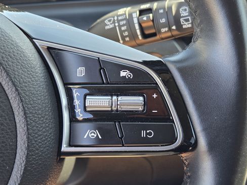 Used 2024 Kia Seltos EX image 24