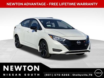 New 2025 Nissan Versa SR w/ Trunk Package