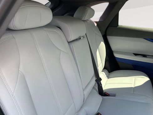 Used 2026 Cadillac Optiq Sport 1 w/ LPO, Floor Liner Package AWD/4WD image 30
