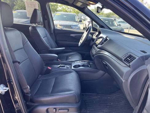 Used 2023 Honda Passport EX-L image 19