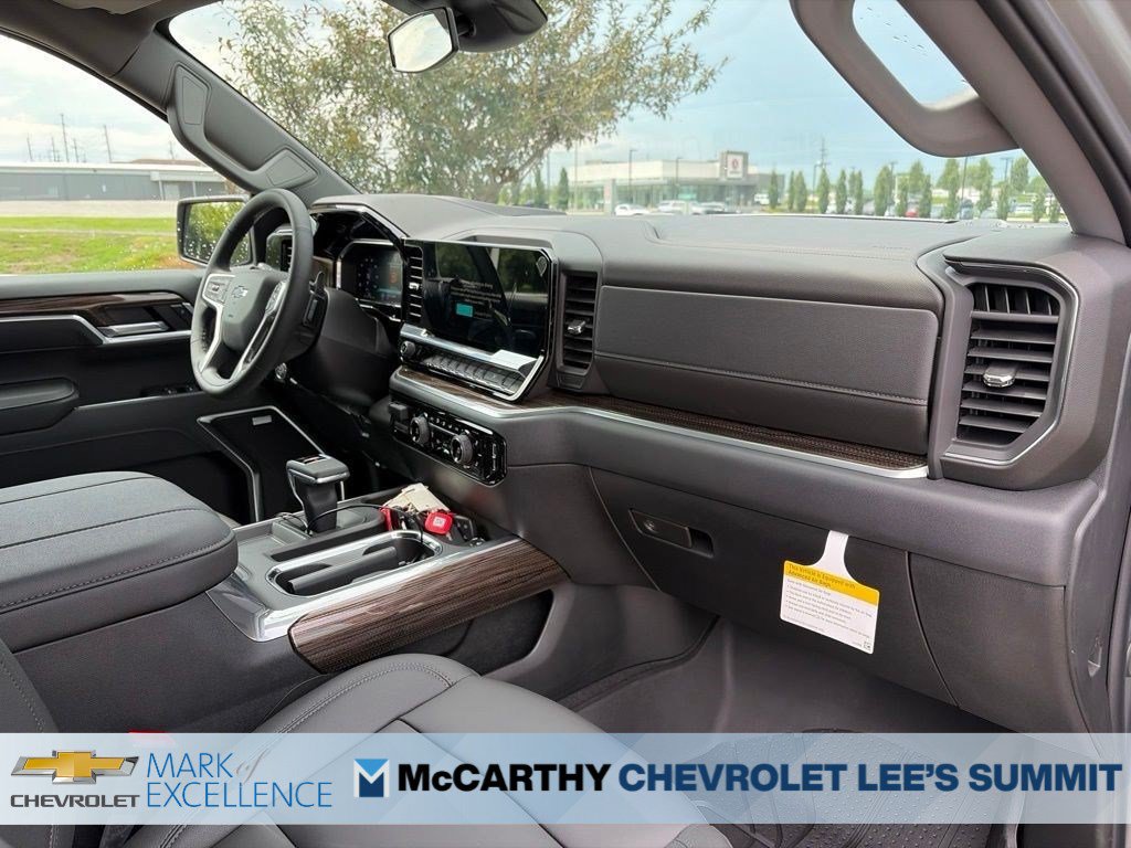 New 2026 Chevrolet Silverado 1500 RST w/ Convenience Package II AWD/4WD image 38