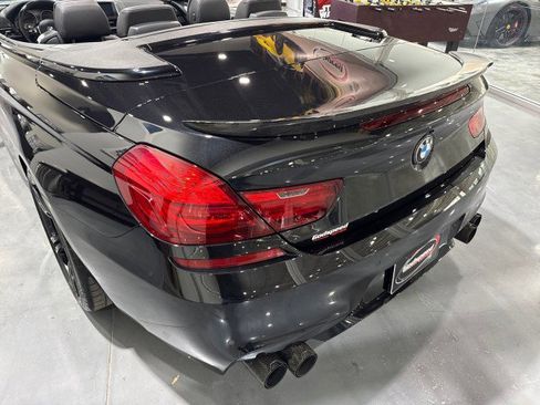 Used 2014 BMW M6 Convertible image 23