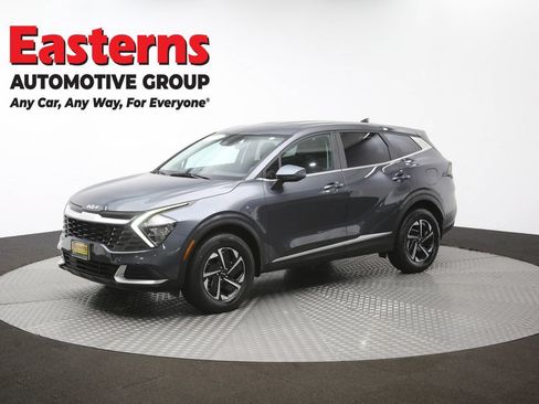 Used 2023 Kia Sportage LX AWD/4WD image 56