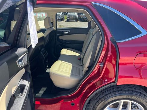 Used 2023 Ford Edge SEL w/ Convenience Package AWD/4WD image 16