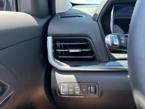 New 2026 GMC Terrain Denali AWD/4WD image 21