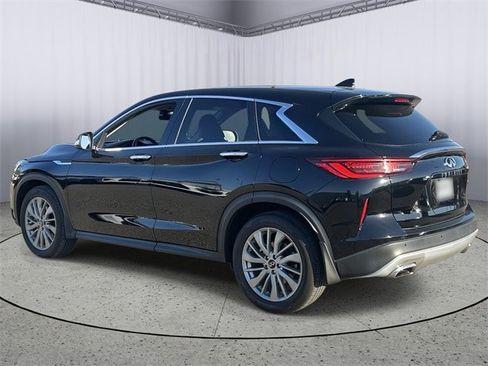 Certified 2023 INFINITI QX50 Pure image 7