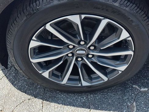 Used 2024 Cadillac Lyriq Sport RWD image 12