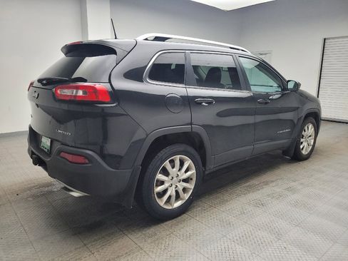 Used 2016 Jeep Cherokee Limited w/ Luxury Group AWD/4WD image 10