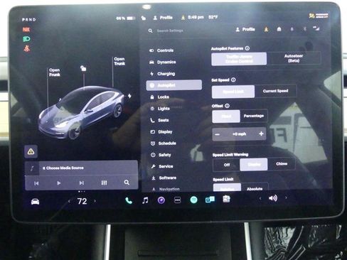 Used 2018 Tesla Model 3 Mid Range image 16