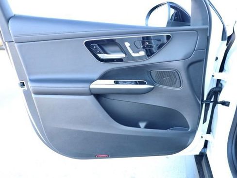 New 2026 Mercedes-Benz GLC 300 GLC 300 image 23