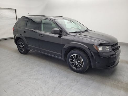 Used 2018 Dodge Journey SE w/ Blacktop Package FWD image 11