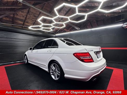 Used 2013 Mercedes-Benz C 250 Sedan image 4
