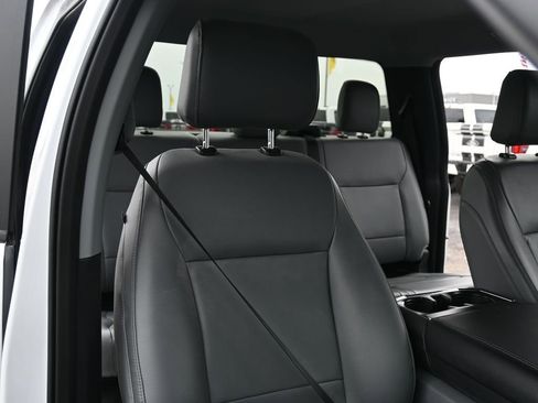 Used 2024 Ford F150 Lightning Pro image 25