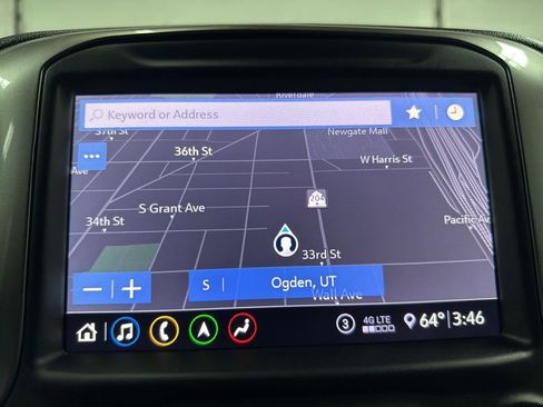 Used 2020 Chevrolet Silverado 1500 LTZ w/ LTZ Premium Package image 28