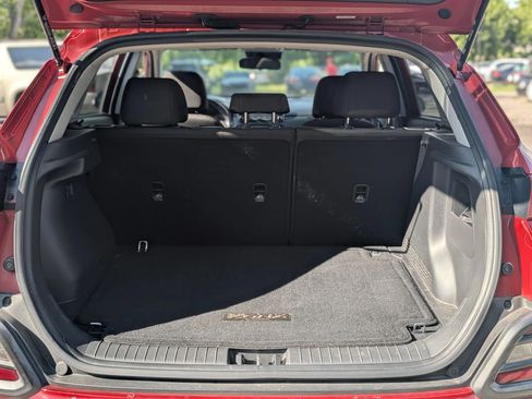 Used 2021 Hyundai Kona SEL w/ Cargo Package FWD image 10