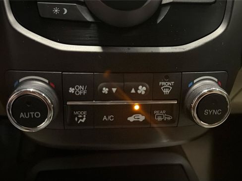 Used 2015 Acura RDX FWD image 18