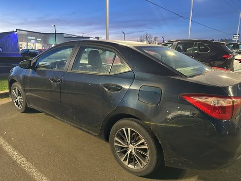 Certified 2019 Toyota Corolla LE image 3