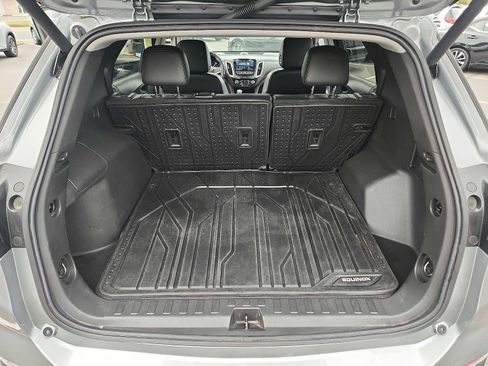 Used 2023 Chevrolet Equinox Premier w/ LPO, Floor Liner Package AWD/4WD image 28