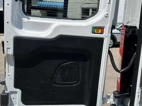 Used 2023 Ford E-Transit Medium Roof RWD image 17