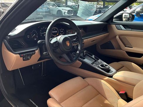 Used 2022 Porsche 911 Carrera image 16