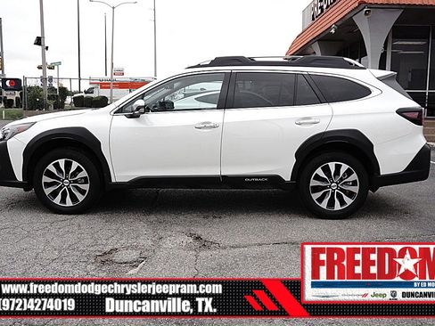 Used 2025 Subaru Outback Touring XT w/ Popular Package #2 AWD/4WD image 2