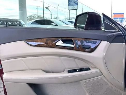 Used 2013 Mercedes-Benz CLS 550 image 20