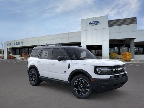 New 2025 Ford Bronco Sport Outer Banks w/ Outer Banks Tech Package+ AWD/4WD image 7